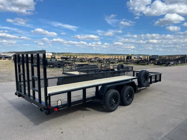 Stealth Tandem Axle Utility 83″ X 20′